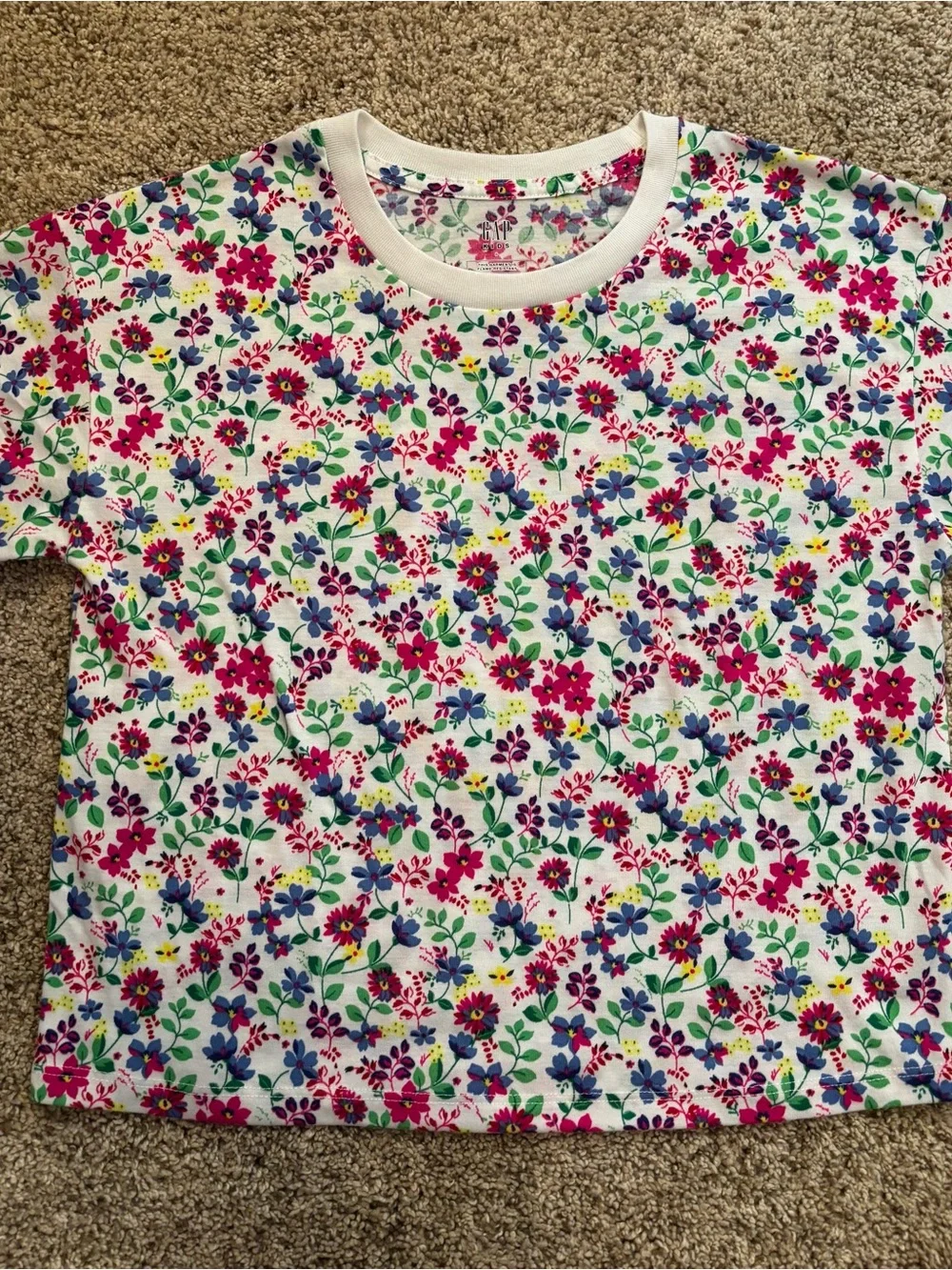 Like new! GAP Floral PJ Short Set. Size 8.